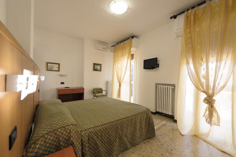 Hotel Marchina Brescia Exterior foto