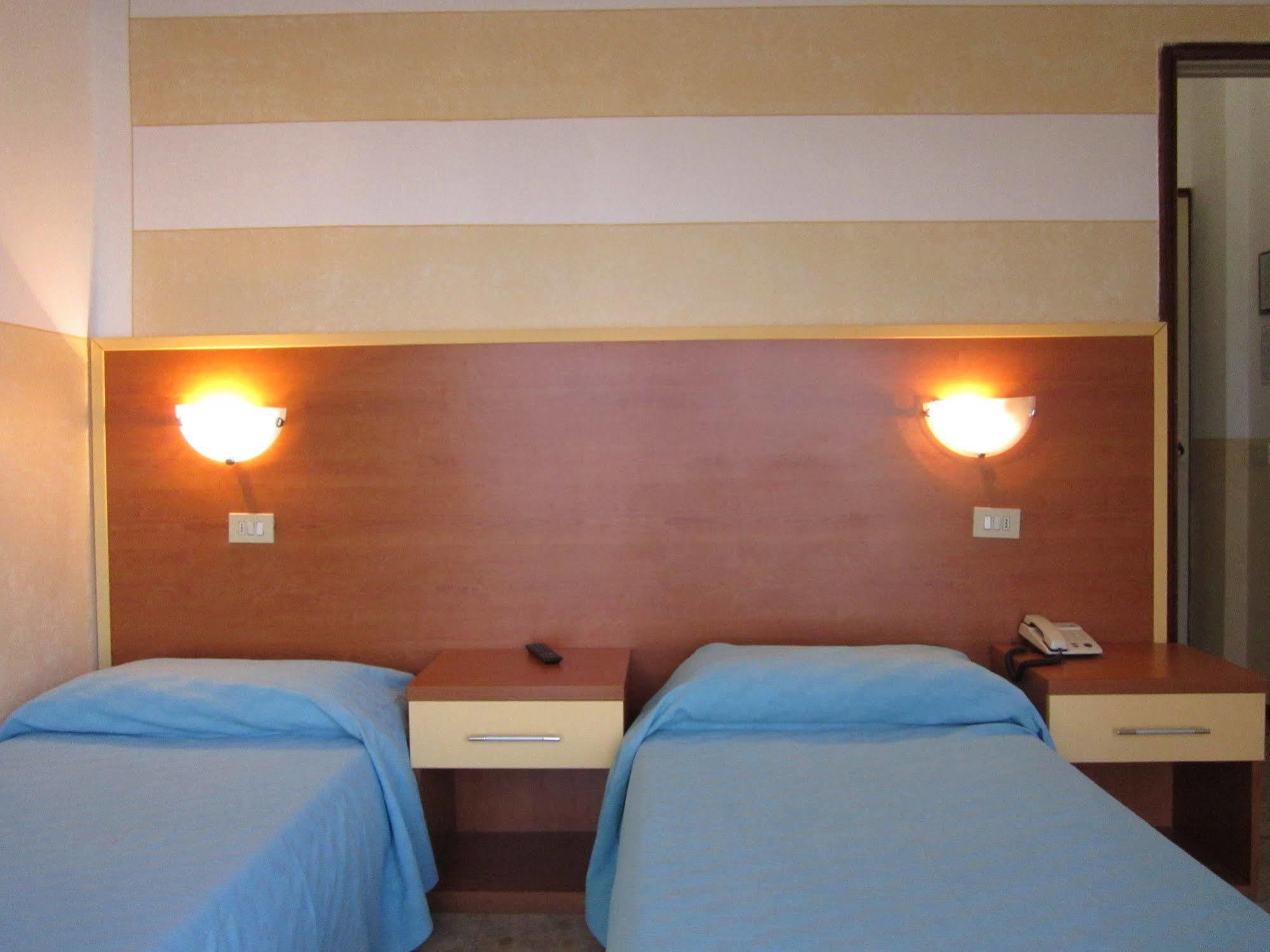 Hotel Marchina Brescia Exterior foto